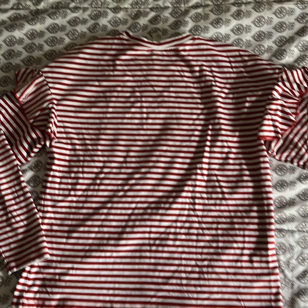 H&M ruffle sleeve shirt - Picture 4 of 5